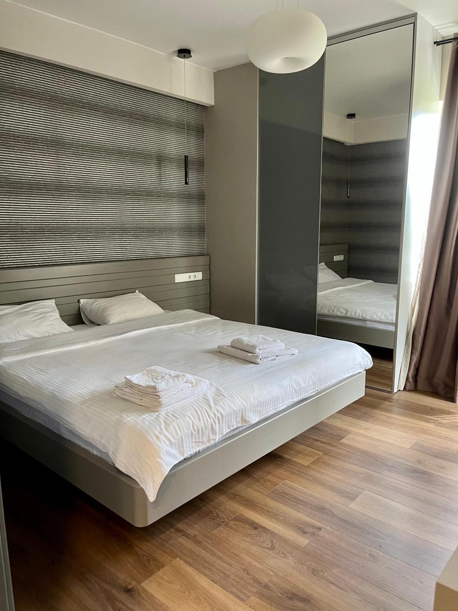 Hygge Hotel Tatariv Buitenkant foto